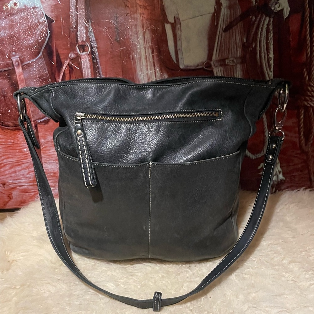 Roots XXL black leather bag